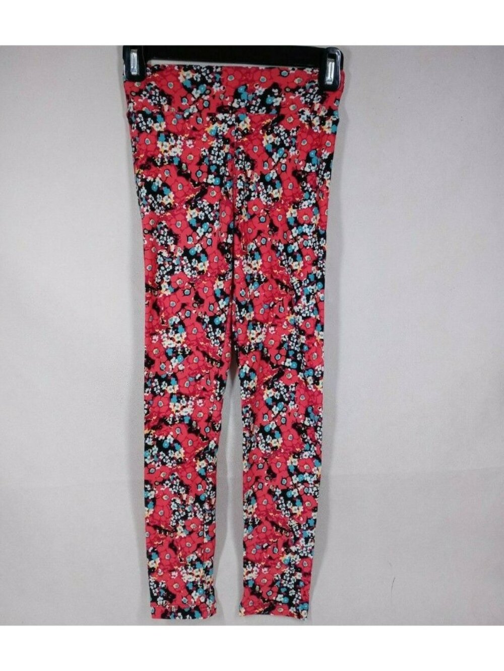 New LuLaRoe Tween Leggings Black With Bright Floral Designs